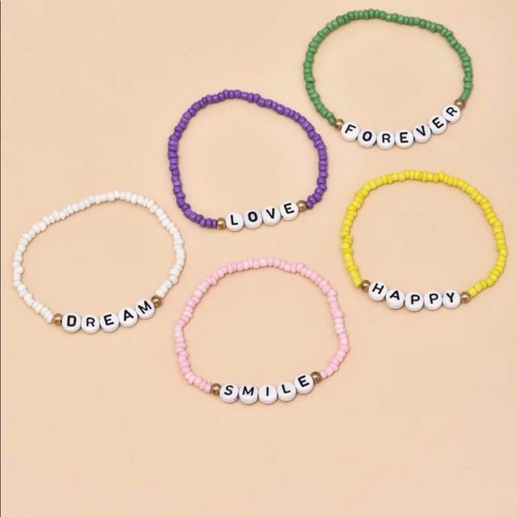 🆕 5 Pc. Bead Bracelet Set - Picture 3 of 4